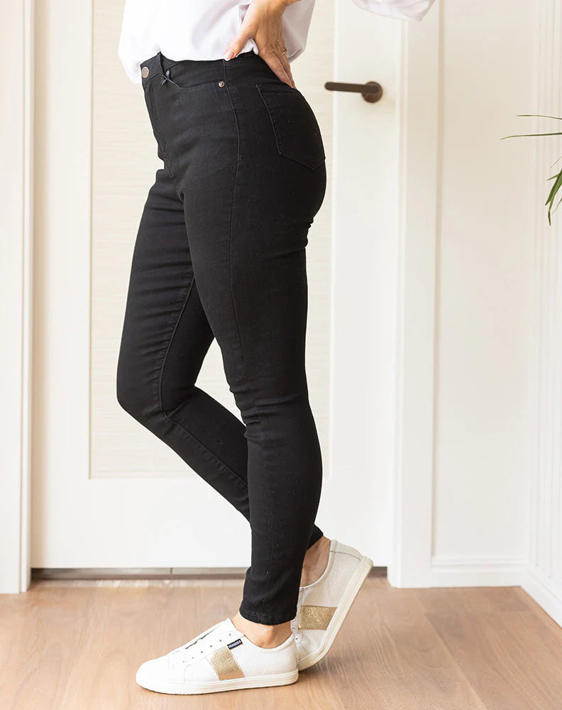 Jaymi Jeans